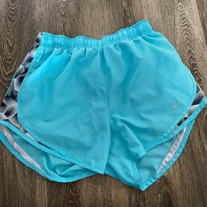 NIKE DRI-FIT SHORTS